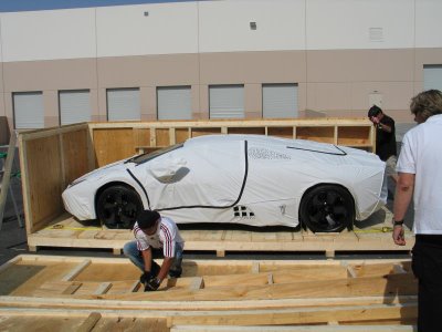 Desempaquetando un Lamborghini Reventón